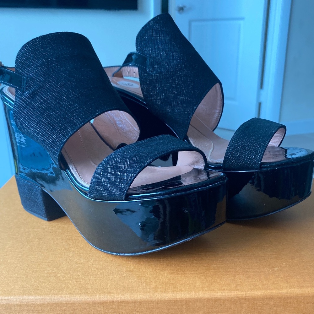 Robert Clergerie black platform sandals size 9 made in France.